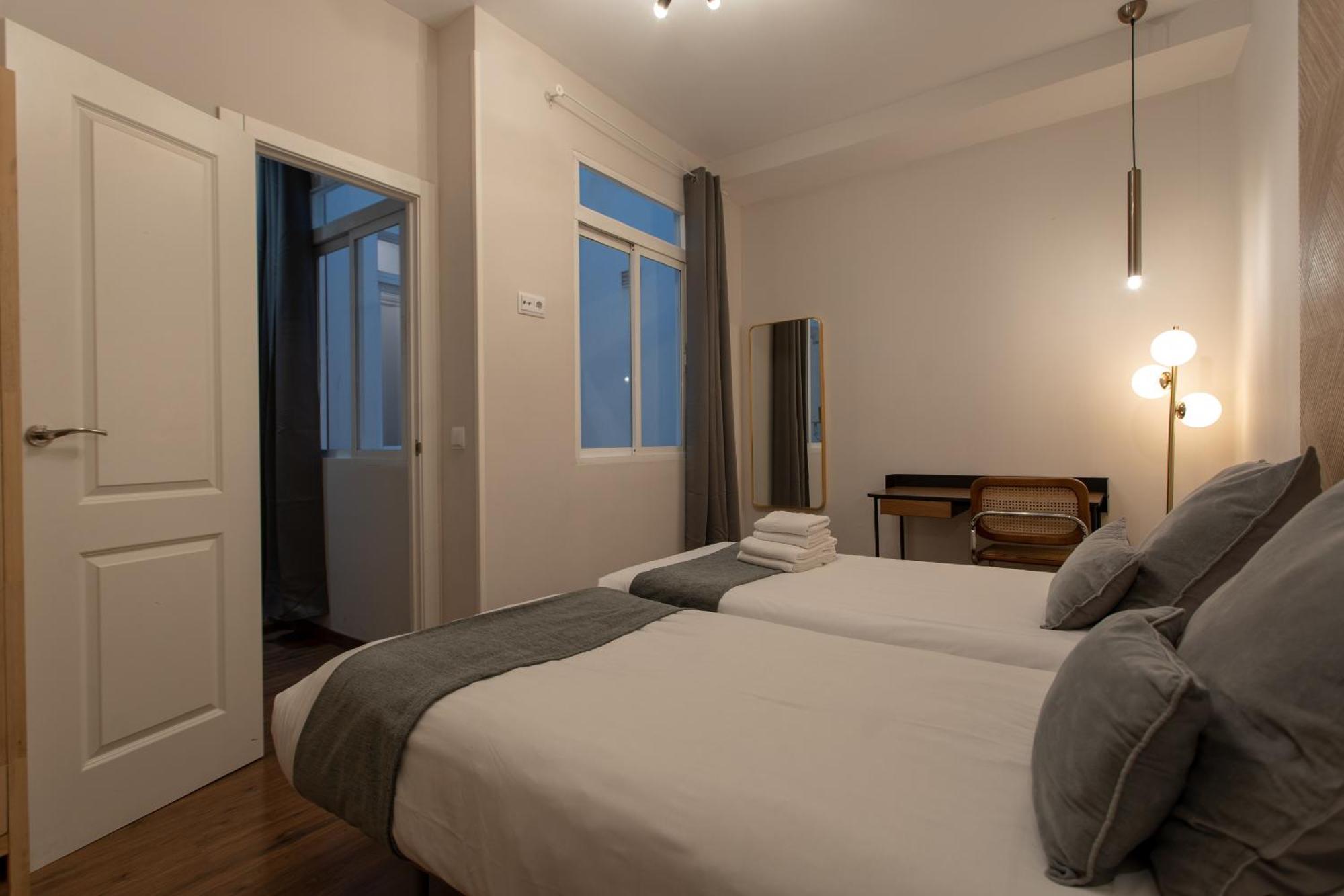 Apartamentos Nickel Madrid Exterior photo