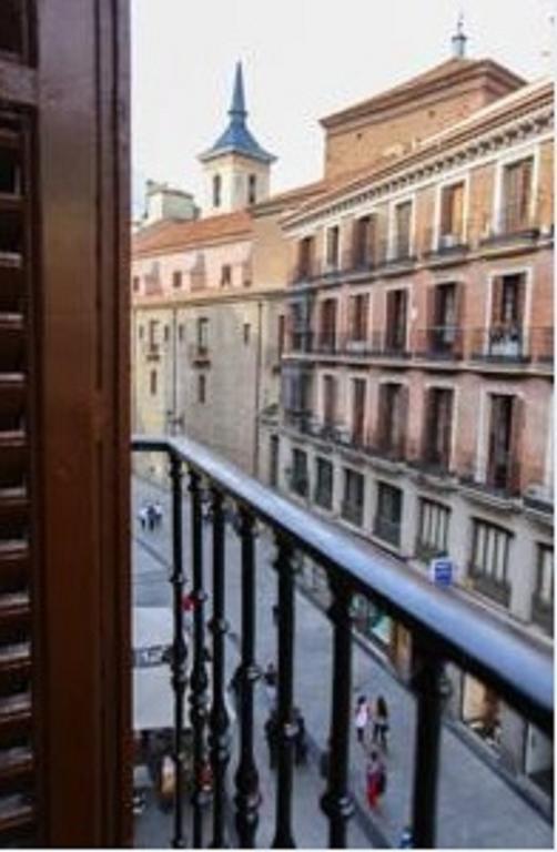 Apartamentos Nickel Madrid Exterior photo
