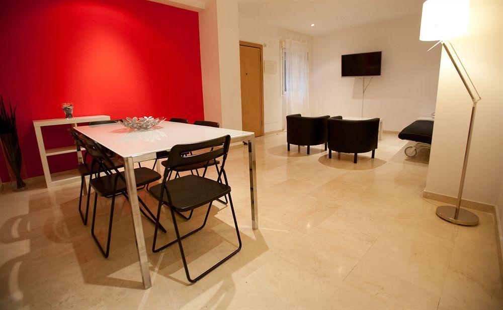 Apartamentos Nickel Madrid Exterior photo