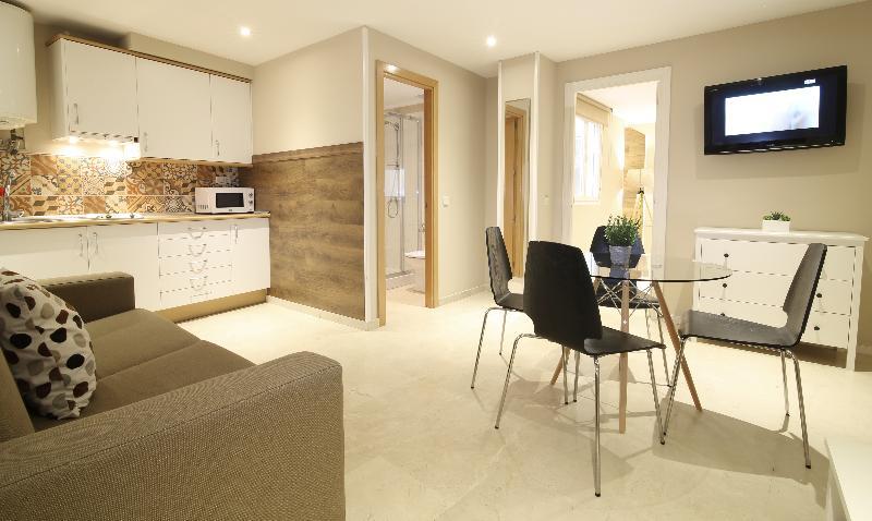 Apartamentos Nickel Madrid Exterior photo